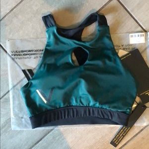 Vull Sport High Neck Sports Bra